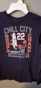 Boy's Children's Place long sleeve shirt 👕